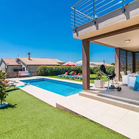 Stefanja Holiday home *